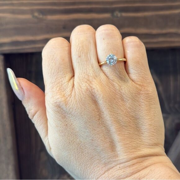 14K Gold Plated Elegant Gold Solitaire Ring - Picture 2 of 9